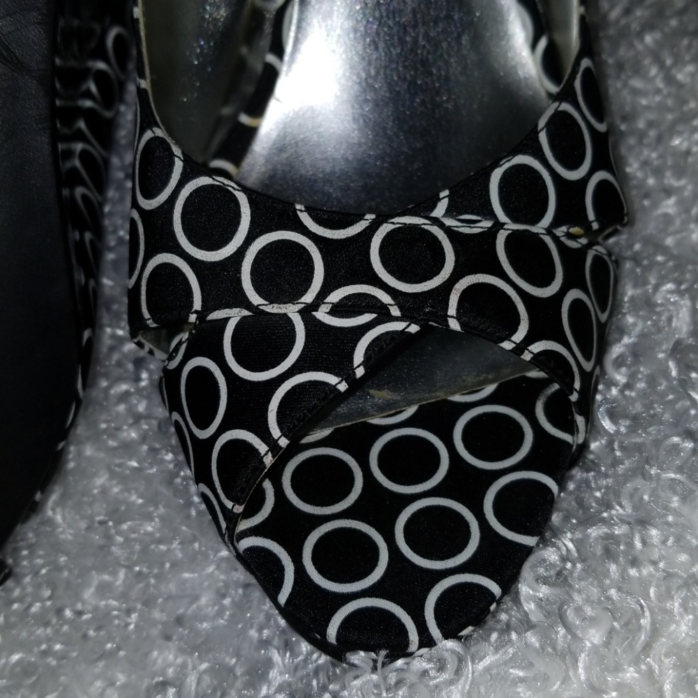 Open toe Wedge - Picture 6 of 6